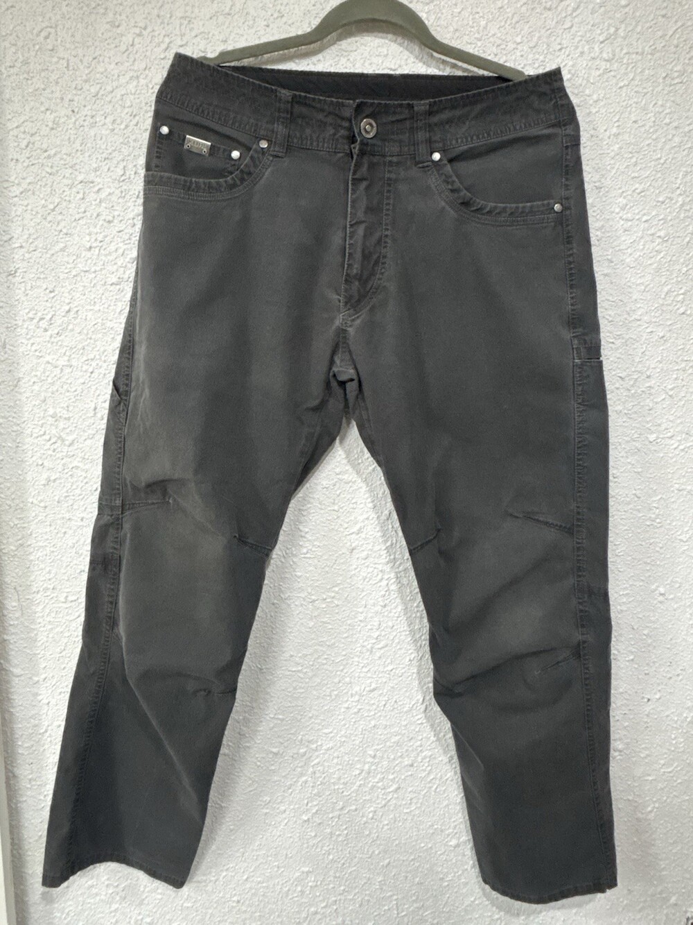 KÜHL REVOLVR Men’s 32x30 Charcoal Gray Cargo Pants Outdoor Hiking Stretch